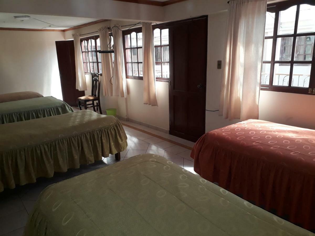 Hotel Oasisa Уюни Экстерьер фото
